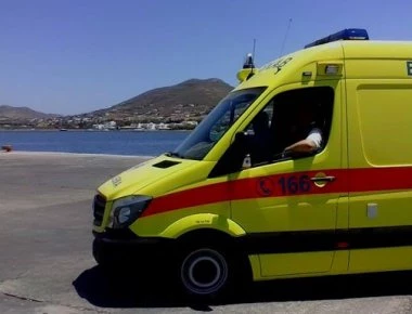 Μυτιλήνη: Αλλοδαπός ούρησε σε ασθενοφόρο και γρονθοκόπησε τον οδηγό